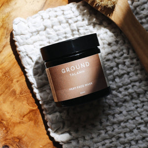 100% natural and organic peat face mask